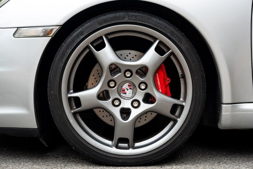 2005 Porsche 911 Carrera 2S Manual 997.1 Te koop (foto 19 van 207)