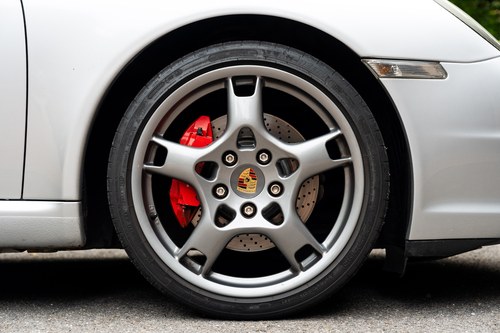 2005 Porsche 911 Carrera 2S Manual 997.1 Te koop (foto 22 van 207)