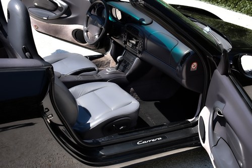 2000 Porsche 911 Carrera Cabriolet 996 Te koop (foto 33 van 59)