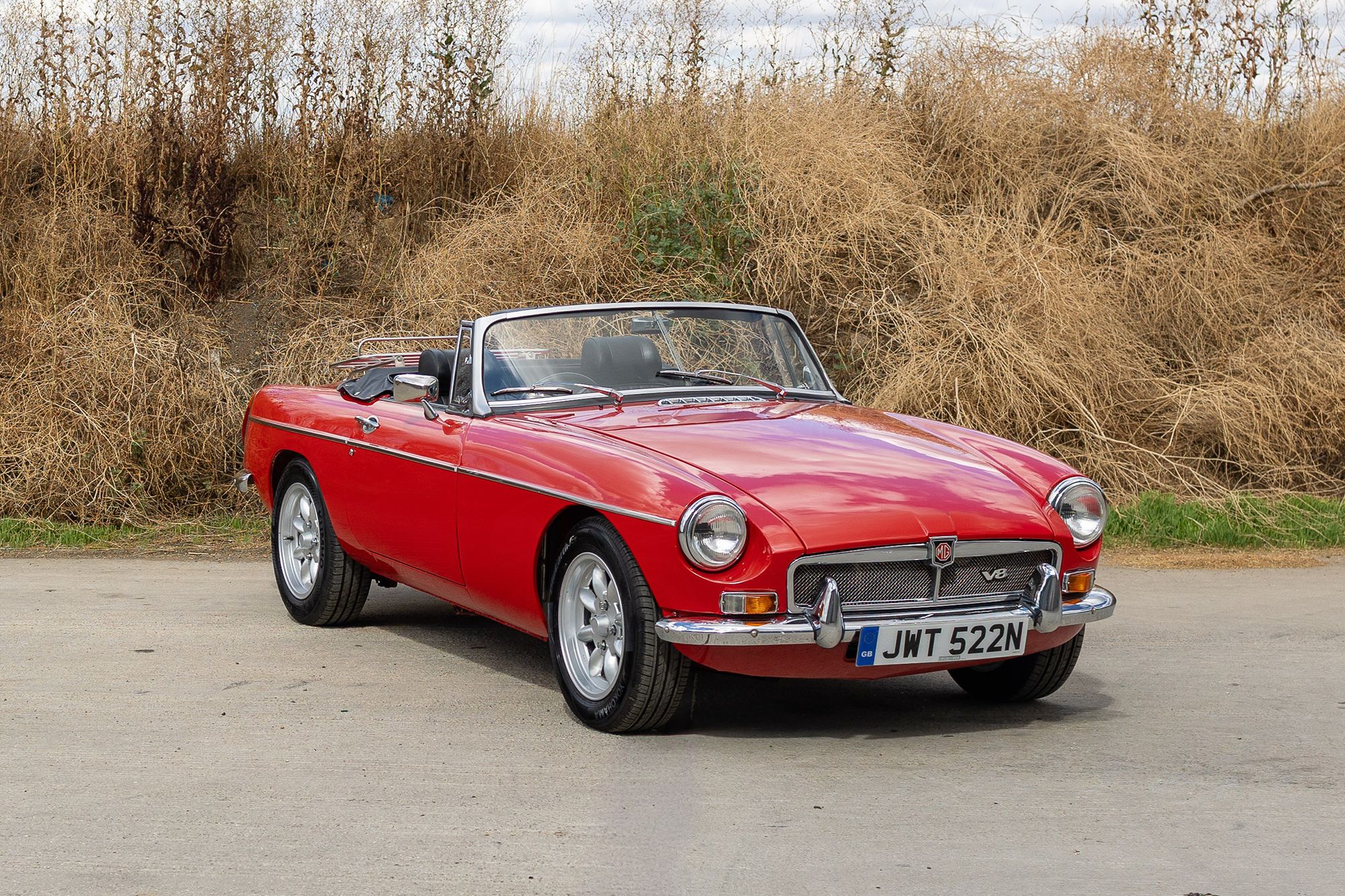 1975 MG MGB Roadster V8 Restomod - Heritage Body Shell