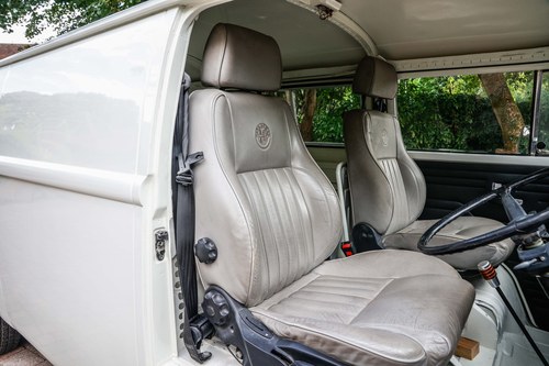 1973 Volkswagen Type 2 Panel Van For Sale (picture 15 of 158)