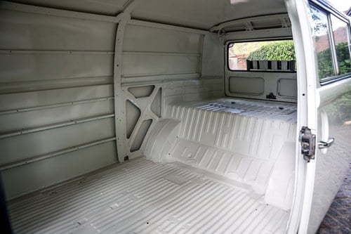1973 Volkswagen Type 2 Panel Van For Sale (picture 22 of 158)