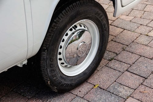 1973 Volkswagen Type 2 Panel Van For Sale (picture 9 of 158)