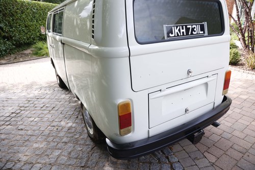 1973 Volkswagen Type 2 Panel Van For Sale (picture 30 of 158)
