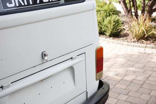 1973 Volkswagen Type 2 Panel Van For Sale (picture 39 of 158)