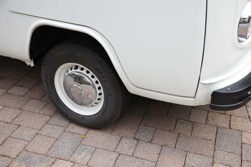 1973 Volkswagen Type 2 Panel Van For Sale (picture 10 of 158)