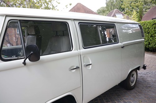 1973 Volkswagen Type 2 Panel Van For Sale (picture 102 of 158)