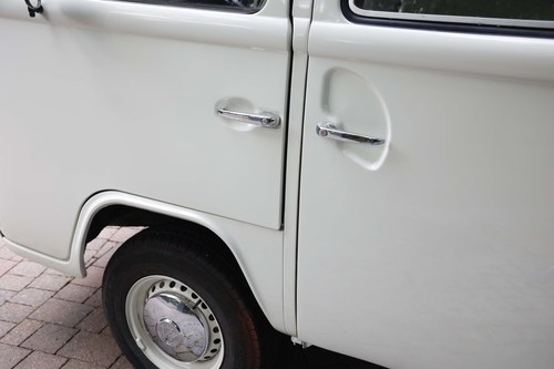 1973 Volkswagen Type 2 Panel Van For Sale (picture 105 of 158)