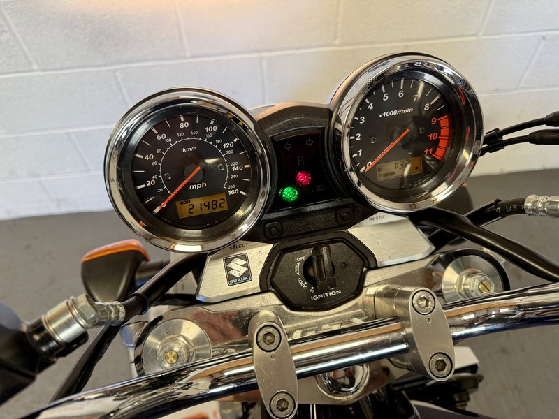 2007 Suzuki GSX 1400 - 2 2007 Suzuki GSX 1400 - 2