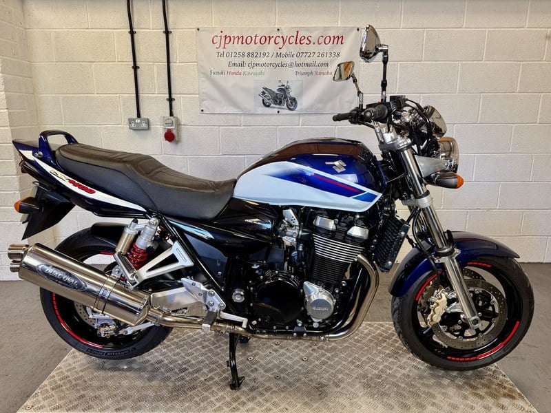 2007 Suzuki GSX 1400 - 1 2007 Suzuki GSX 1400 - 1