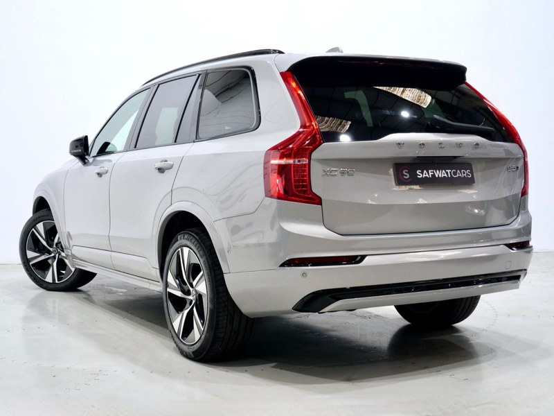 2022 Volvo XC90 - 2 2022 Volvo XC90 - 2