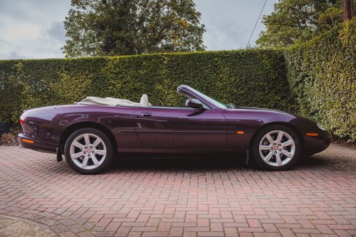 1999 Jaguar XKR Convertible X100 Te koop (foto 7 van 251)