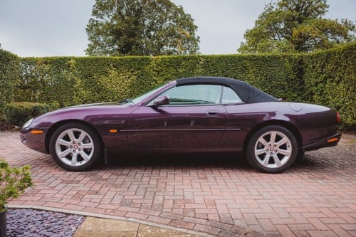 1999 Jaguar XKR Convertible X100 Te koop (foto 8 van 251)