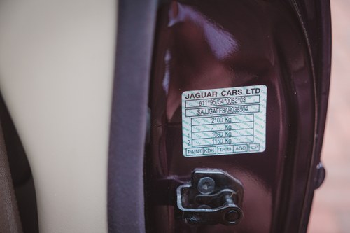1999 Jaguar XKR Convertible X100 Te koop (foto 49 van 251)