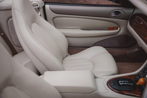 1999 Jaguar XKR Convertible X100 Te koop (foto 69 van 251)