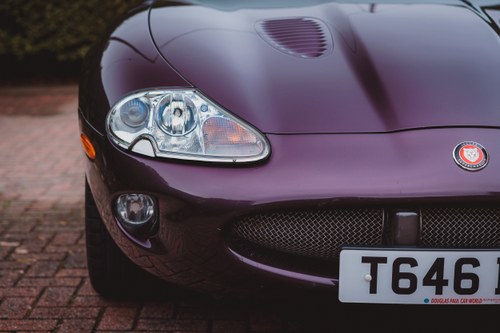 1999 Jaguar XKR Convertible X100 Te koop (foto 90 van 251)