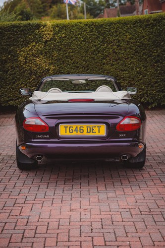 1999 Jaguar XKR Convertible X100 Te koop (foto 126 van 251)
