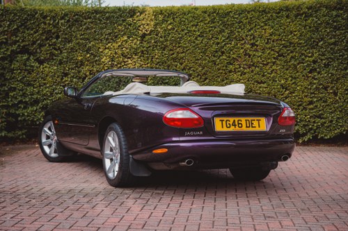 1999 Jaguar XKR Convertible X100 Te koop (foto 15 van 251)