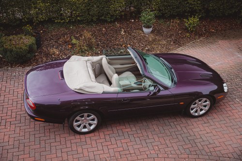 1999 Jaguar XKR Convertible X100 Te koop (foto 16 van 251)