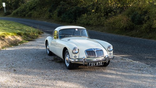 1958 MG MGA 1500 Coupe RHD For Sale (picture 4 of 152)