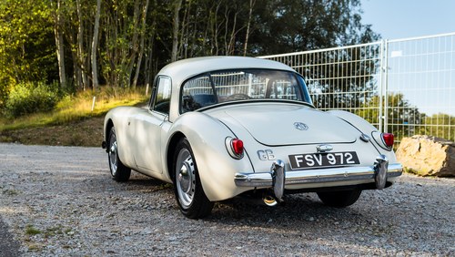 1958 MG MGA 1500 Coupe RHD For Sale (picture 10 of 152)
