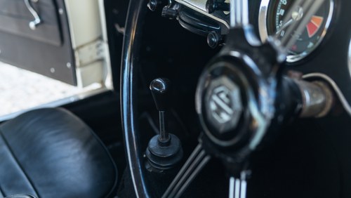 1958 MG MGA 1500 Coupe RHD For Sale (picture 32 of 152)