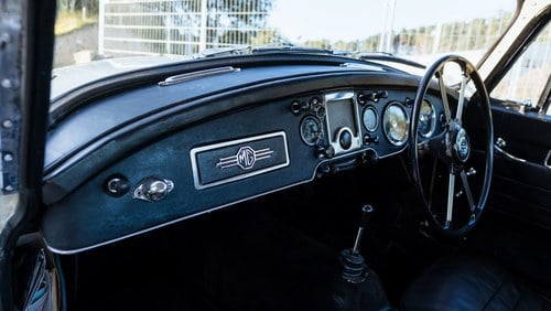 1958 MG MGA 1500 Coupe RHD For Sale (picture 40 of 152)