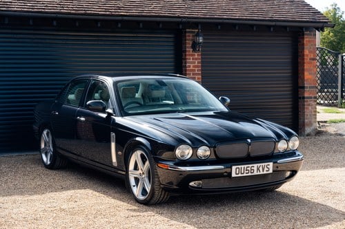 2006 Jaguar XJR Portfolio X356 Te koop (foto 2 van 234)