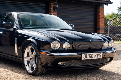 2006 Jaguar XJR Portfolio X356 Te koop (foto 142 van 234)