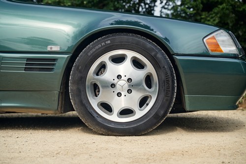 1991 Mercedes-Benz R129 SL500 Te koop (foto 127 van 230)