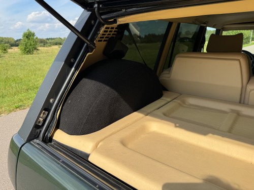 1995 Range Rover Classic 4L V8 Restomod For Sale (picture 68 of 130)