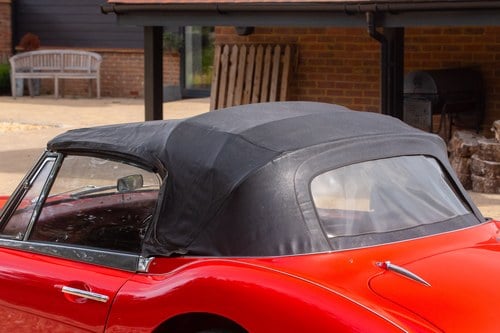 1964 Austin Healey 3000 MK2 BJ7 RHD à venda (imagem 74 de 165)