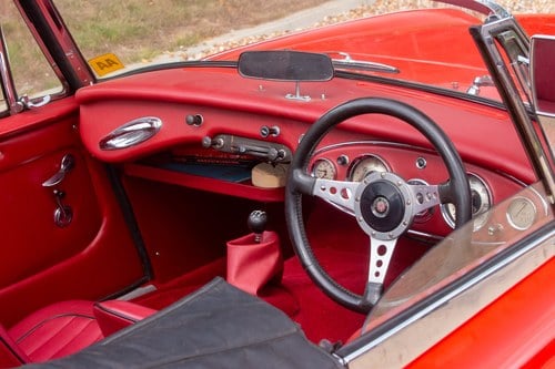 1964 Austin Healey 3000 MK2 BJ7 RHD à venda (imagem 25 de 165)