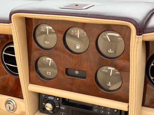 1999 Bentley Azure For Sale (picture 21 of 48)