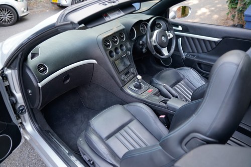2010 Alfa Romeo Spider JTS Selespeed RHD Type 939 For Sale (picture 8 of 156)