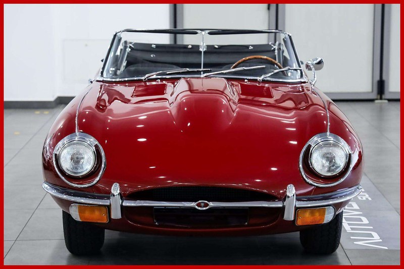 1970 Jaguar E-Type - 2 1970 Jaguar E-Type - 2