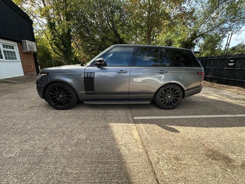2015 Land Rover Range Rover - 2 2015 Land Rover Range Rover - 2