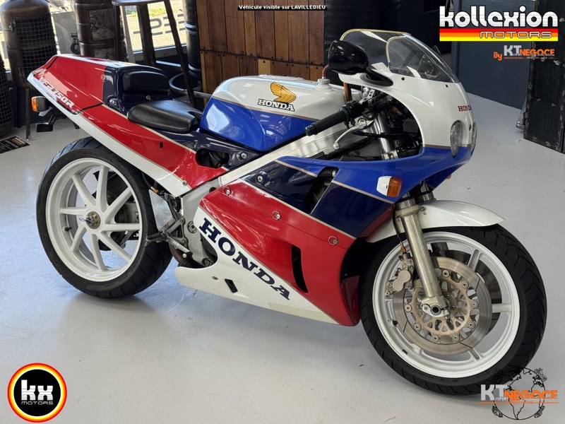 1987 Honda VFR 750 - 2 1987 Honda VFR 750 - 2