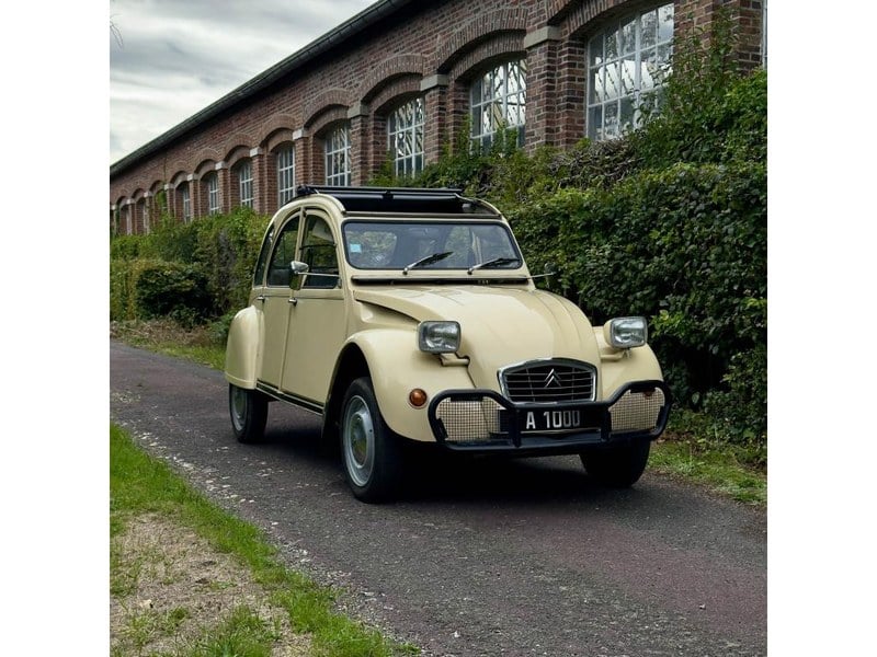 1983 Citroen 2CV - 1 1983 Citroen 2CV - 1