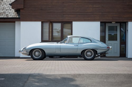 1966 Jaguar E-Type 4.2 FHC LHD Series 1 à venda (imagem 2 de 167)
