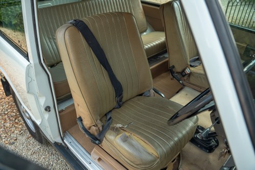 1977 Range Rover Suffix D - 3.9 V8 zum Verkauf (Bild 32 von 169)