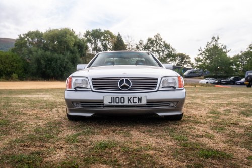 1991 Mercedes-Benz 300 SL-24 For Sale (picture 14 of 117)