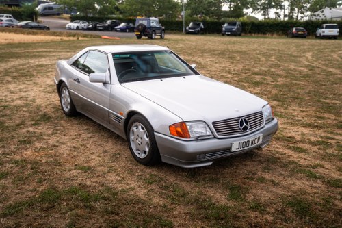 1991 Mercedes-Benz 300 SL-24 For Sale (picture 15 of 117)
