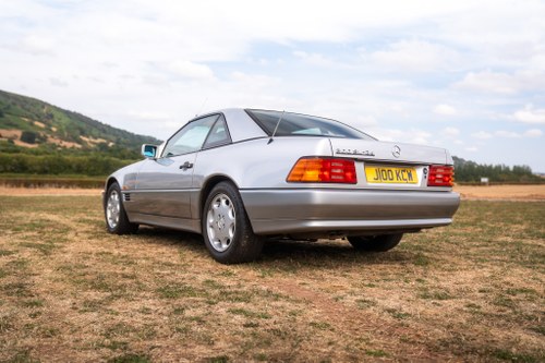 1991 Mercedes-Benz 300 SL-24 For Sale (picture 28 of 117)