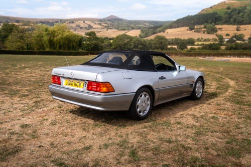 1991 Mercedes-Benz 300 SL-24 For Sale (picture 35 of 117)