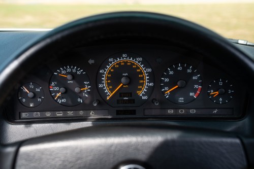 1991 Mercedes-Benz 300 SL-24 For Sale (picture 60 of 117)