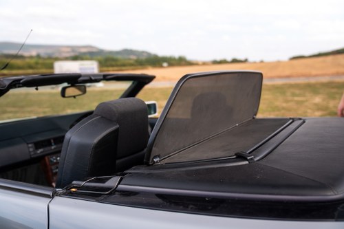 1991 Mercedes-Benz 300 SL-24 For Sale (picture 80 of 117)