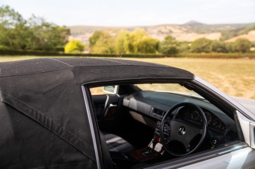 1991 Mercedes-Benz 300 SL-24 For Sale (picture 112 of 117)