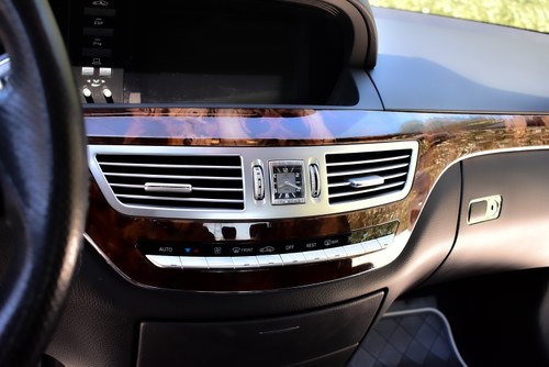 2008 Mercedes-Benz S63 AMG Sedan 6,3L V8 Te koop (foto 29 van 96)