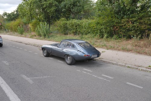 1964 Jaguar E-Type Series 1 3.8L FHC LHD Lightweight FIA Road/Race Car Te koop (foto 9 van 130)
